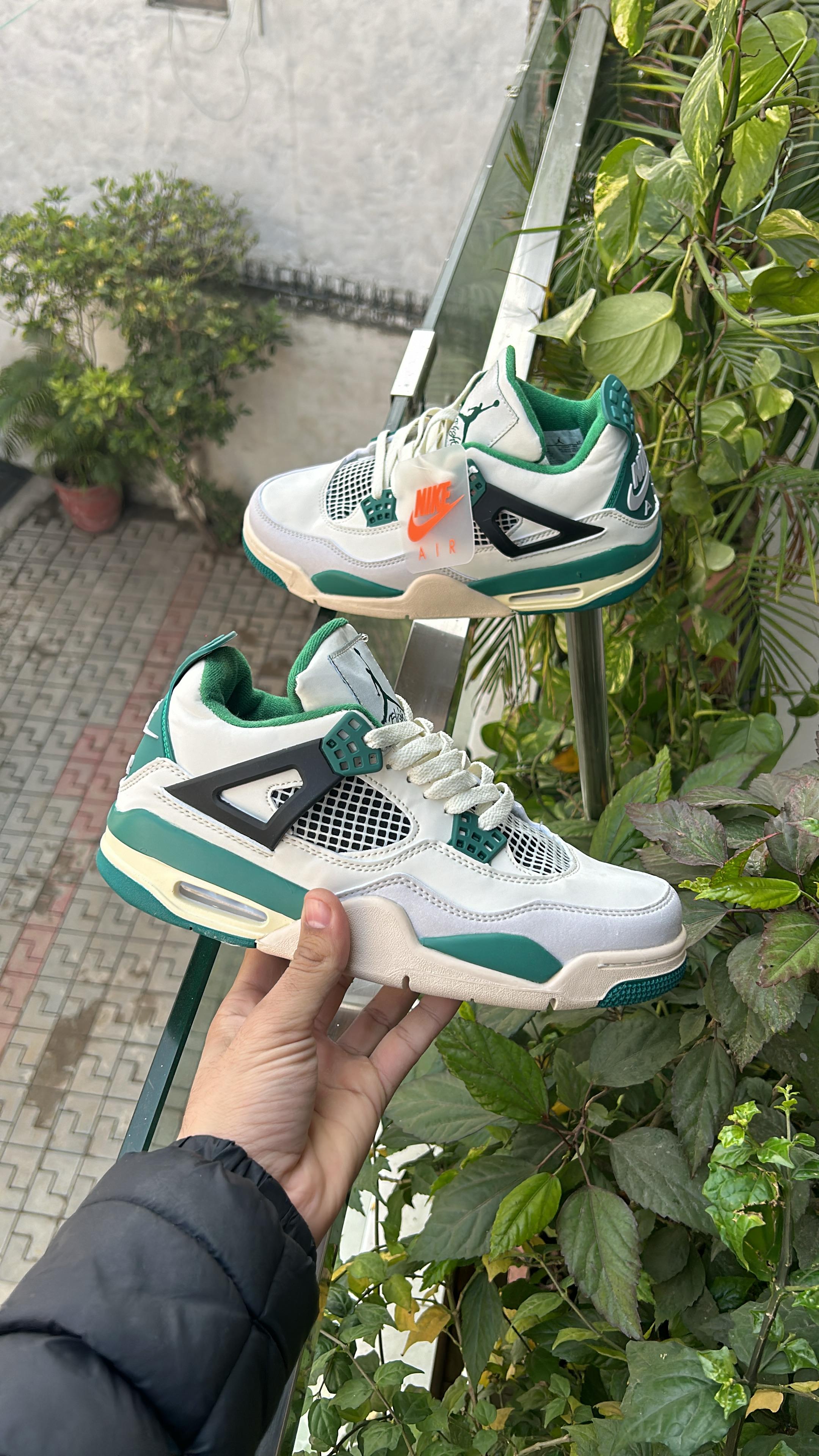 Nike Air Jordan retro 4 - Xtrioelite 