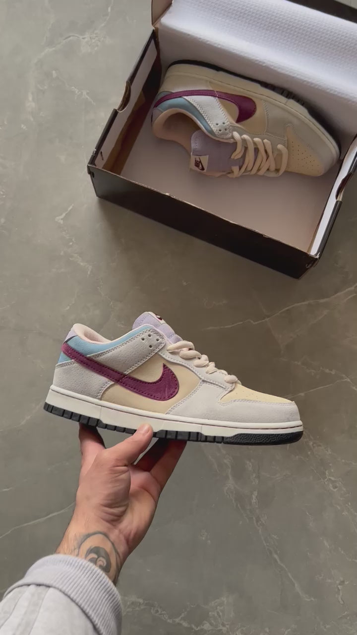 Nike SB dunk full of leather